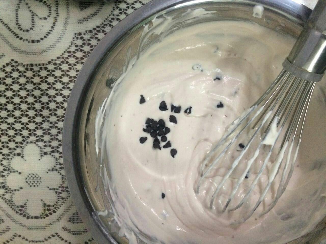 香草蔓越莓冰淇淋（無蛋無需攪拌版）的做法 步骤10