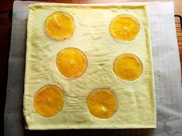橙香蛋糕卷的做法 步骤5