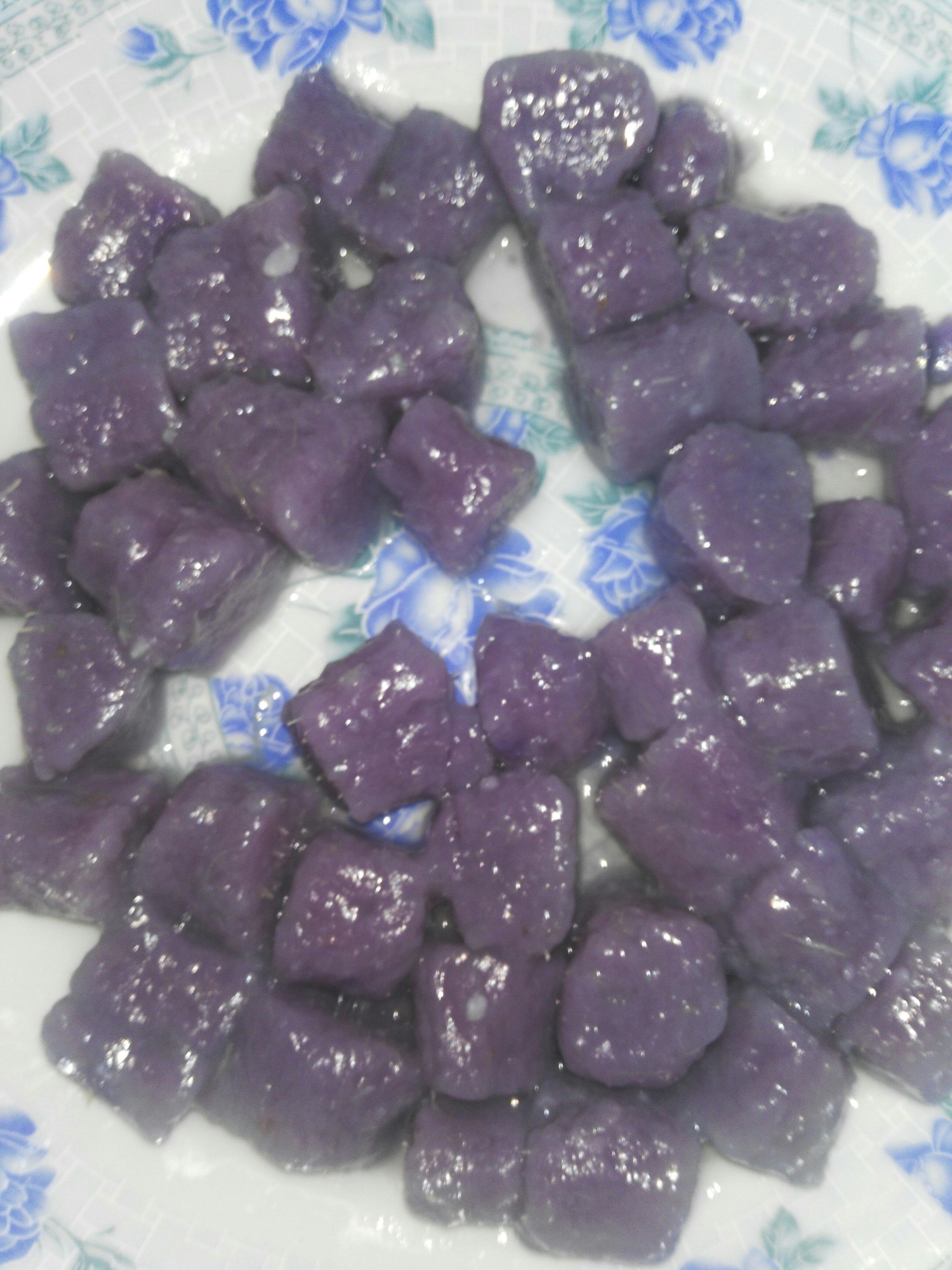 紫薯芋圓木瓜西瓜牛奶甜品的做法 步骤1