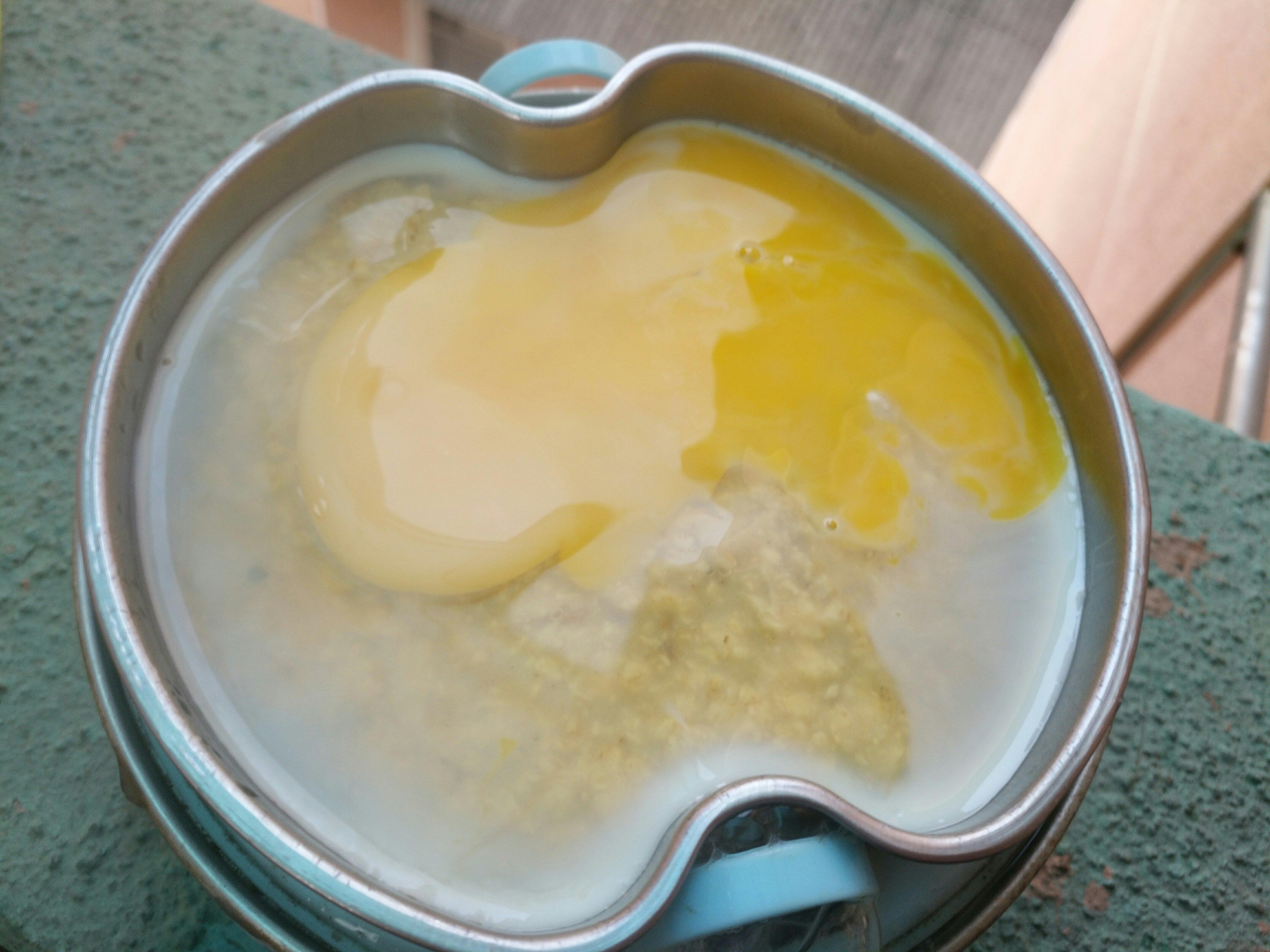 鹹味燕麥餅「攤」雞蛋（蒸蛋器版）的做法 步骤2