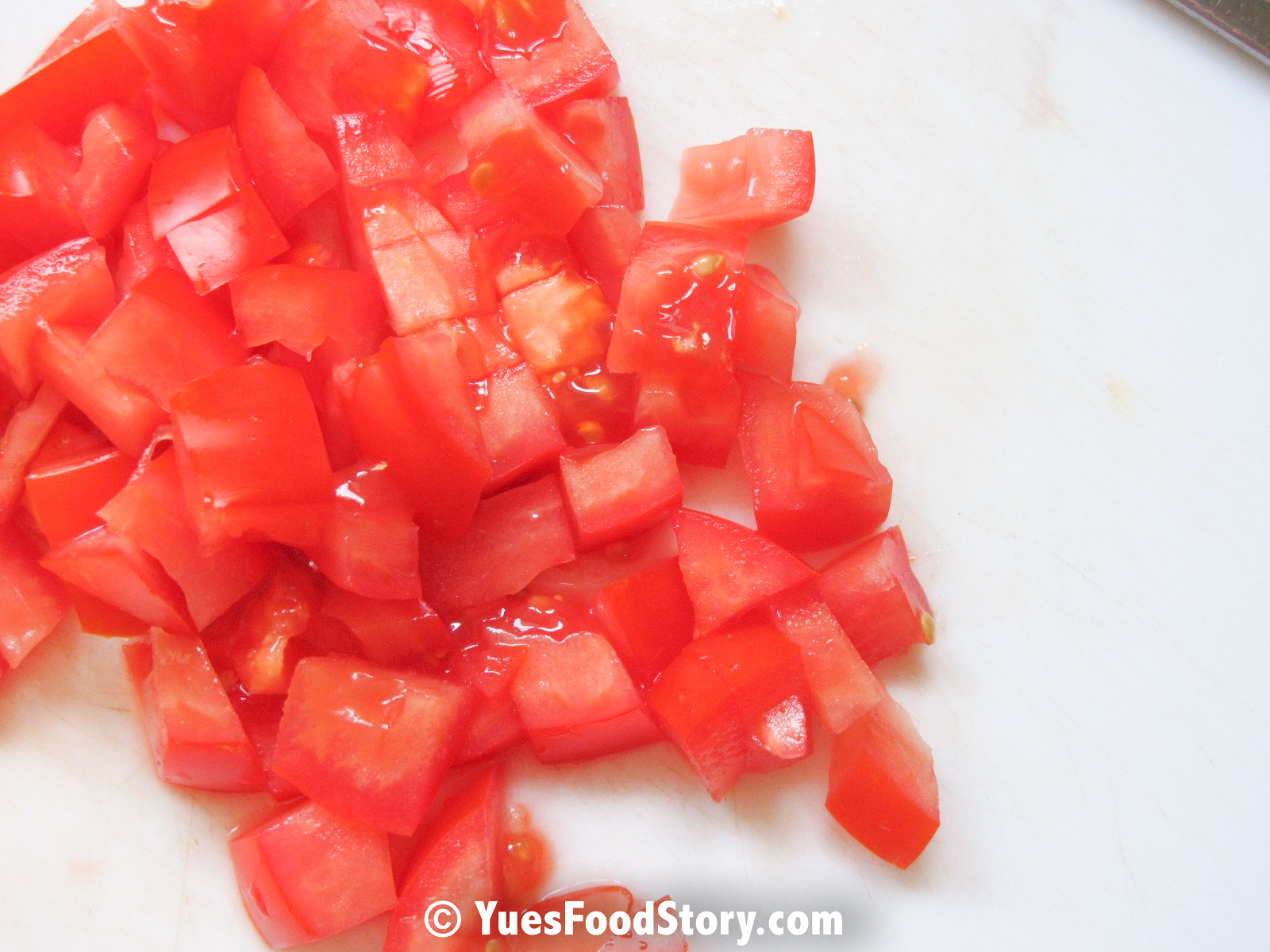 意式番茄羅勒沙拉 Bruschetta 夏日減脂餐的做法 步骤3