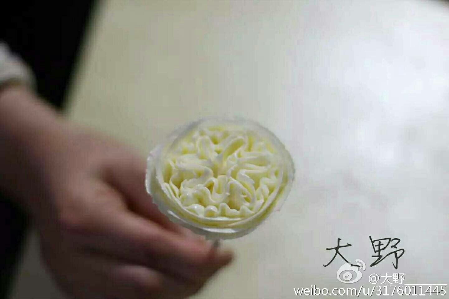 韓式裱花蛋糕意式奶油霜的做法（詳細版）的做法 步骤8