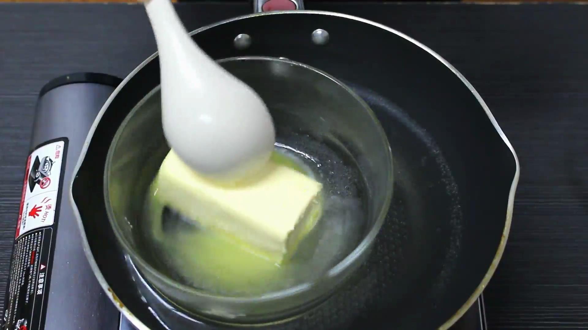 靈動美食/用一雙筷子卷出一盤香酥蛋卷的做法 步骤3