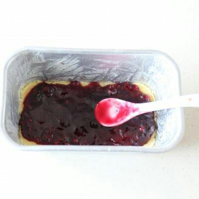 椰香草莓軟酥餅的做法 步骤7
