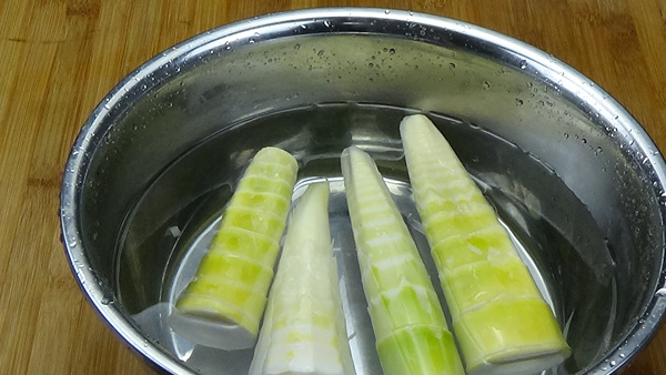 【43期】南川方竹筍 白油筍片 泡椒筍條的做法的做法 步骤4