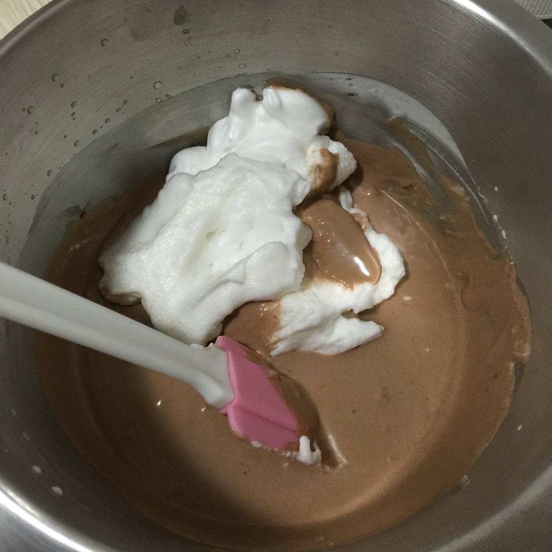 榛子巧克力冰淇淋的做法 步骤9