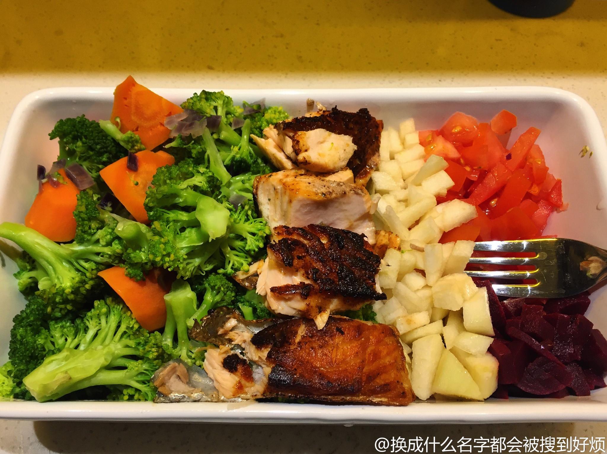 三文魚沙拉 夏天的健康食譜！的做法 步骤4