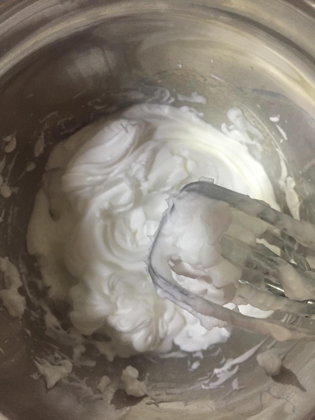酸奶溶豆不消泡總結的做法 步骤7