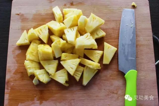 菠蘿記之罐頭的味道的做法 步骤1