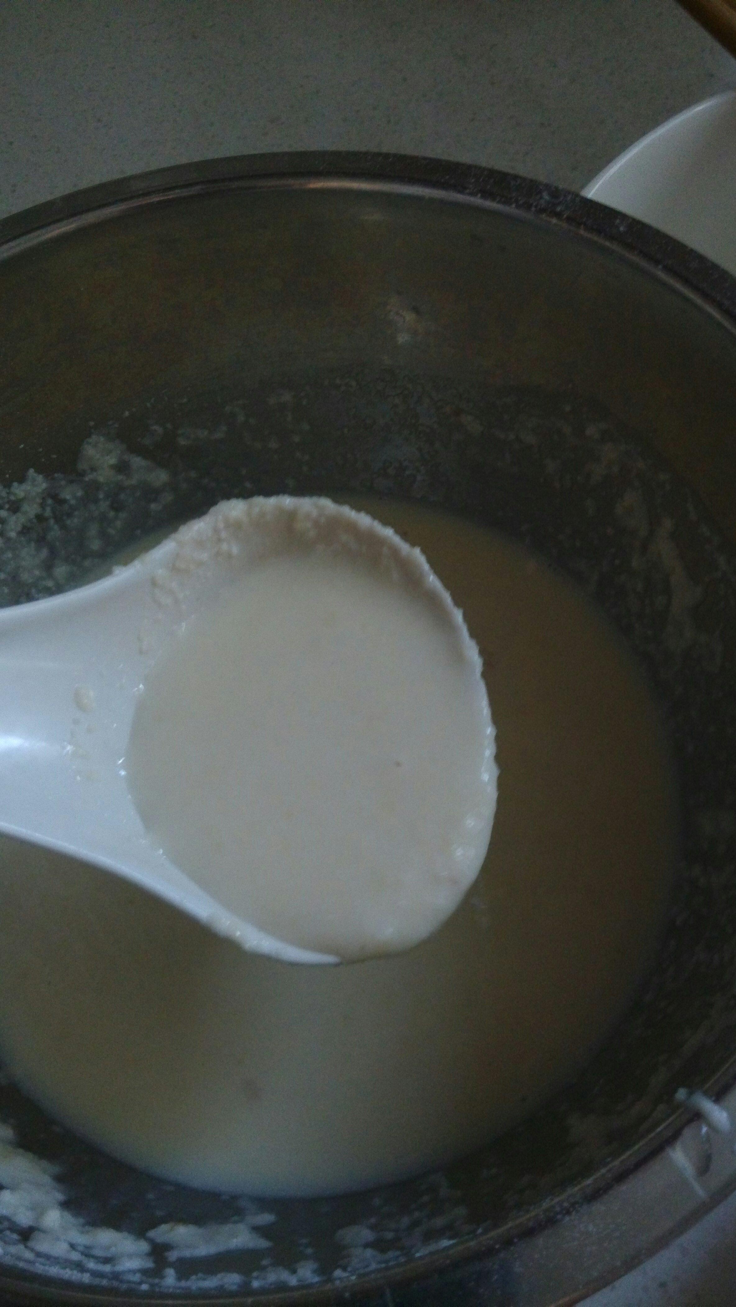 高顏值的牛奶豆渣餅的做法 步骤1