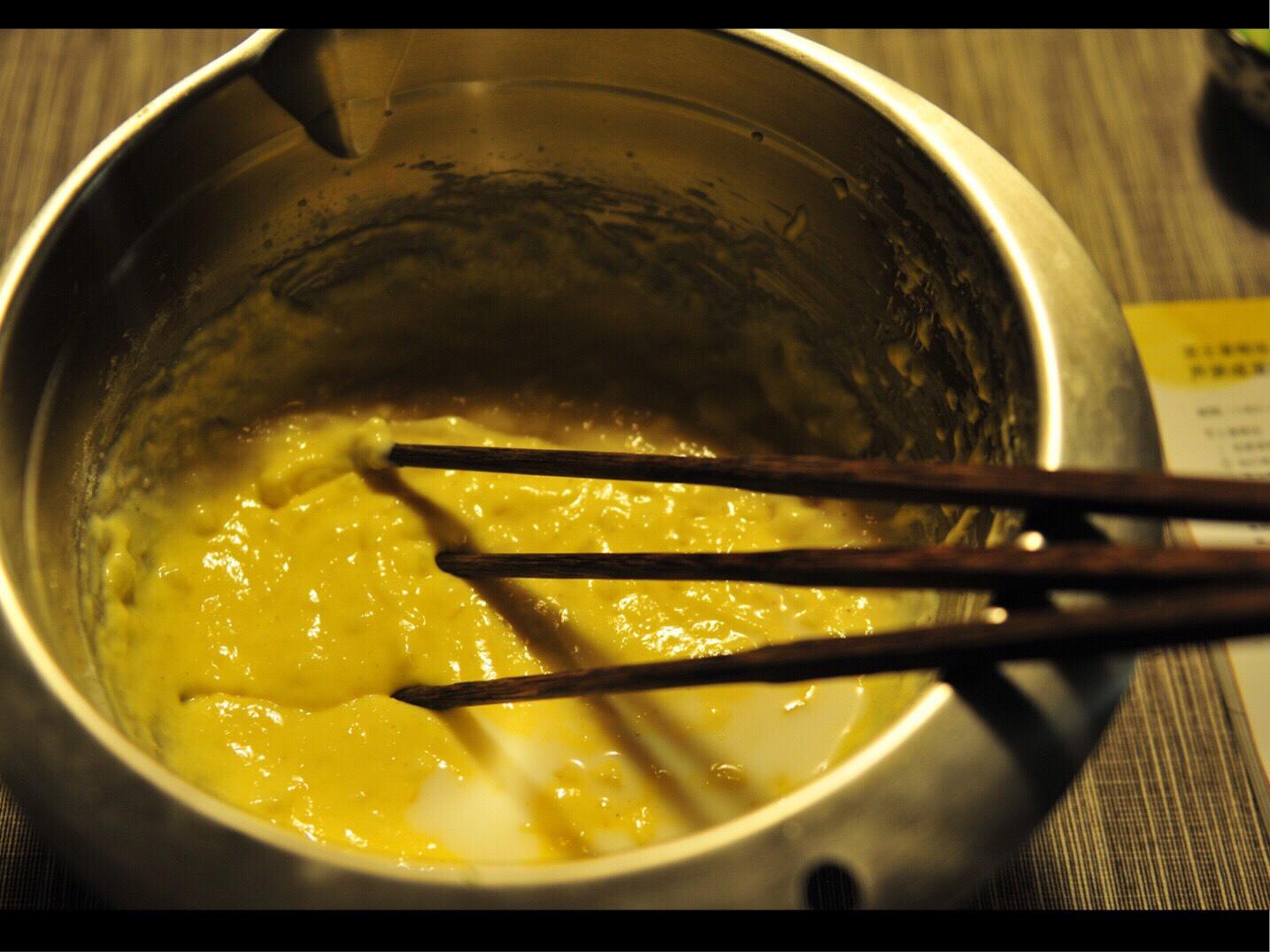 小嶋老師的蘆筍鹹蛋糕（附芝士蛋糕胚做法）的做法 步骤10