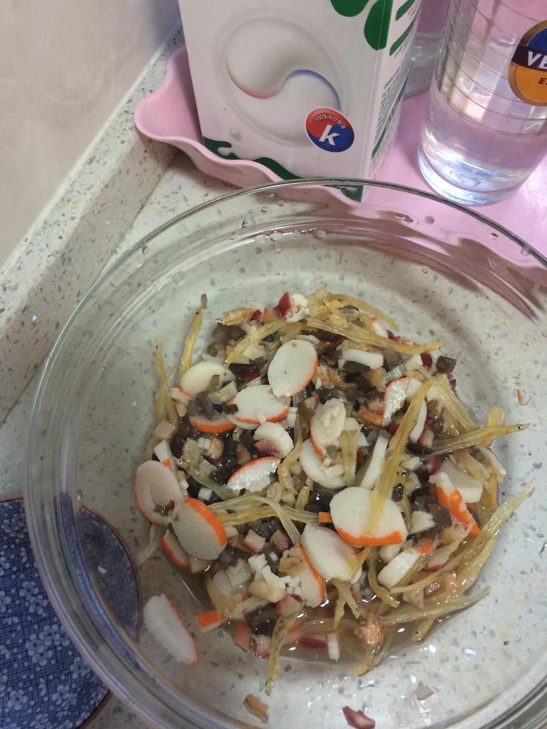 小米糯米海鮮粥的做法 步骤1