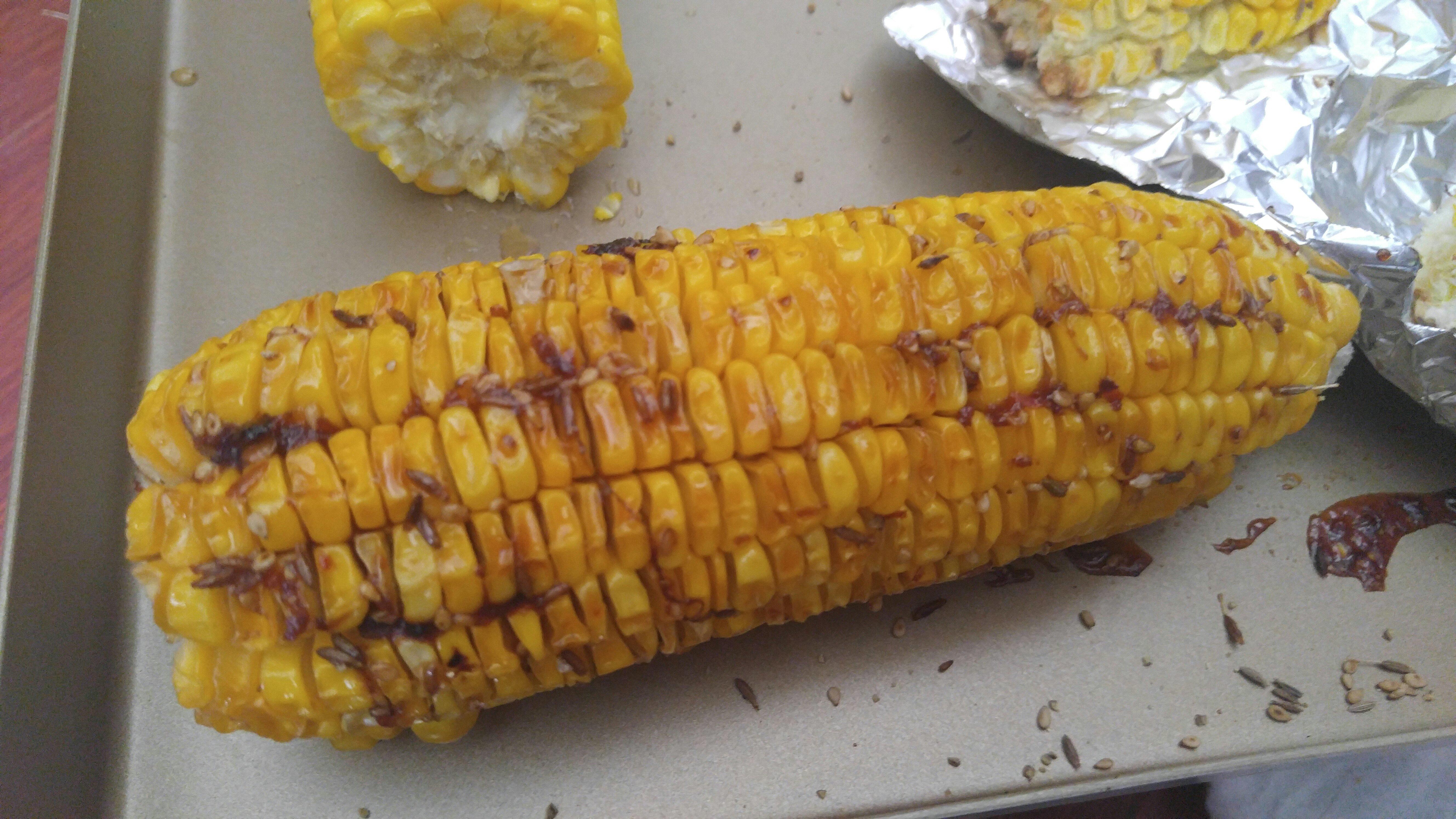 烤玉米的做法 步骤3