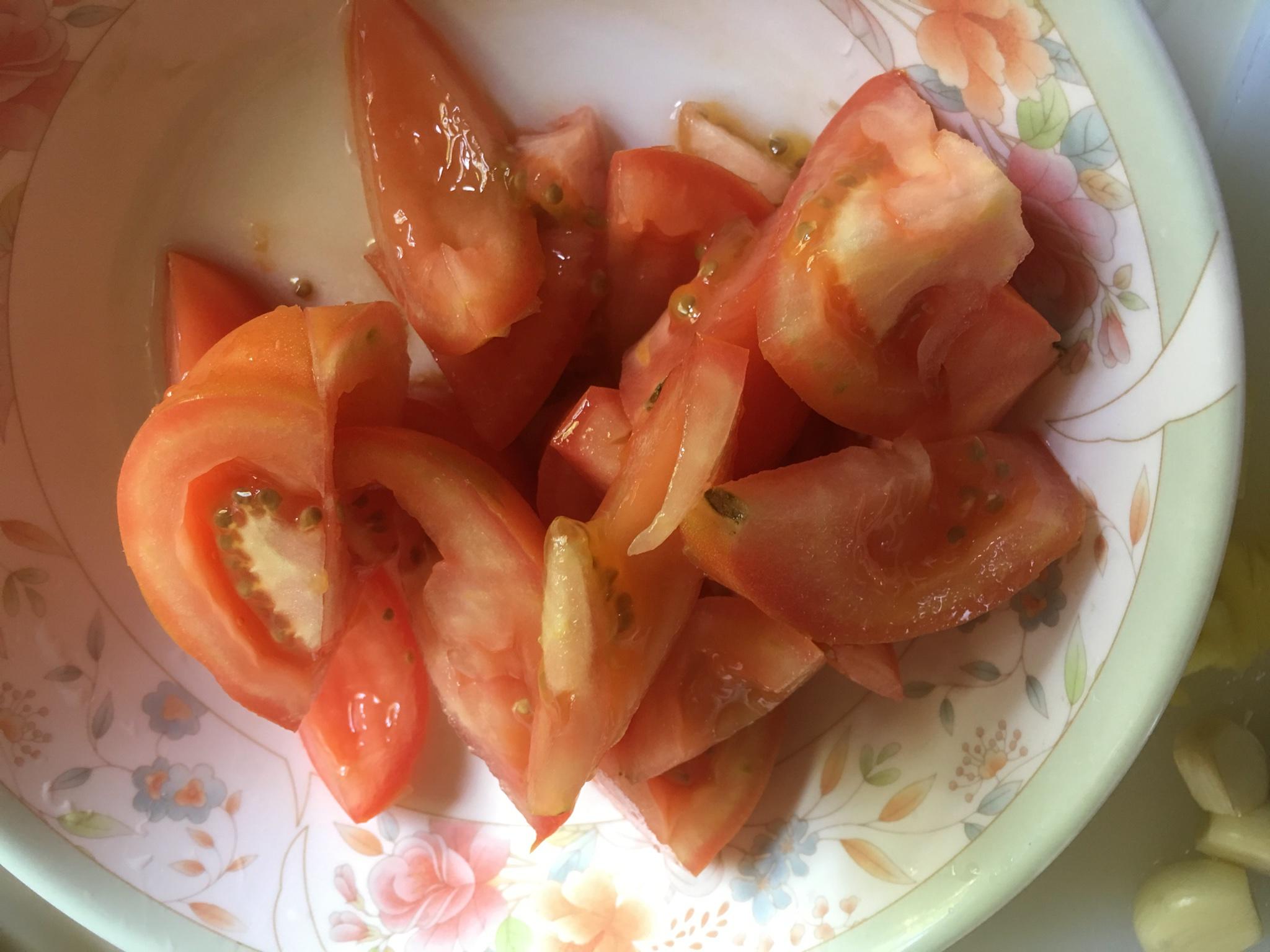 番茄雞胸肉#海底撈番茄火鍋料#的做法 步骤2