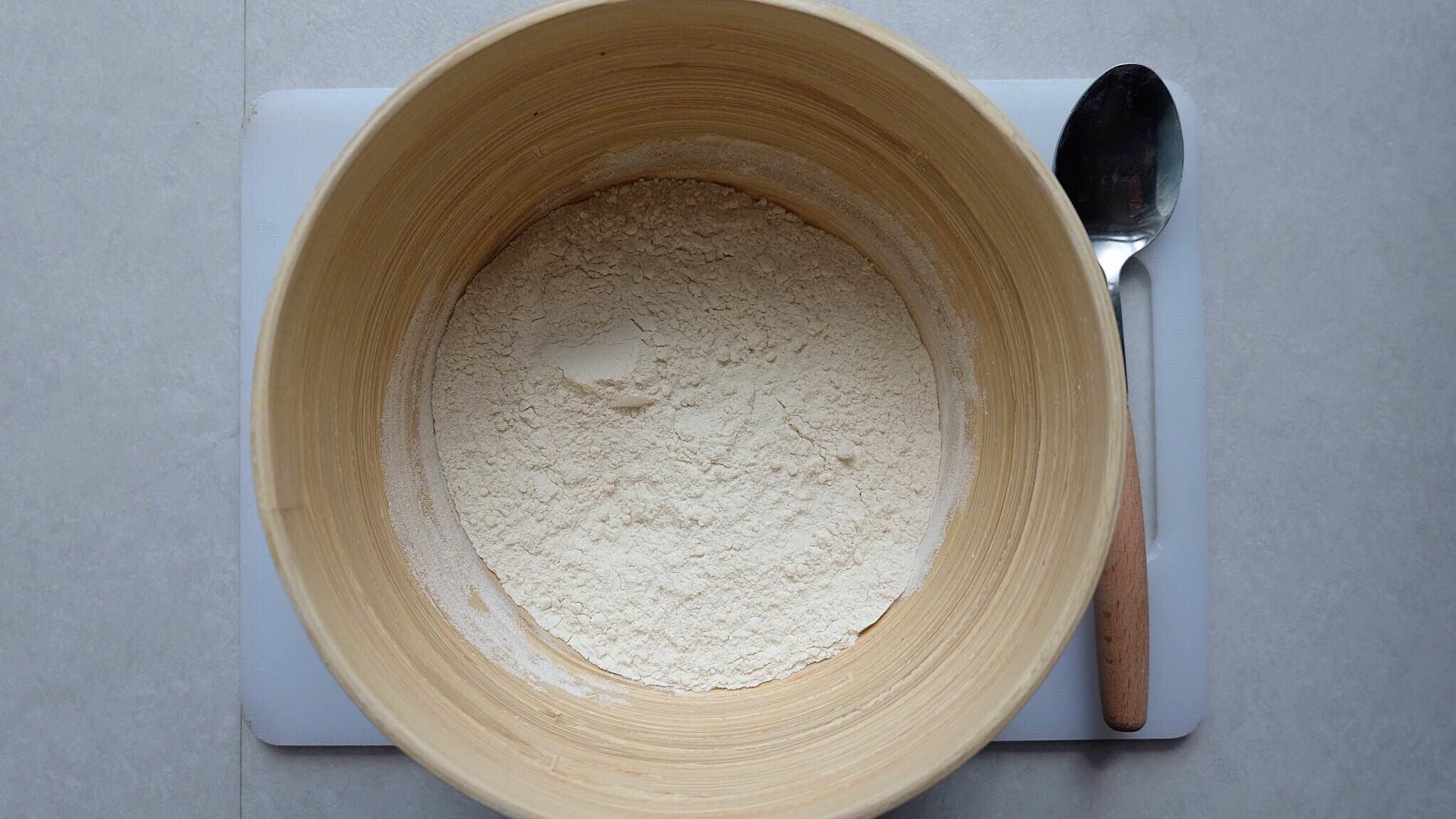 [輕食]麻糬夾心平底鍋小煎包的做法 步骤2