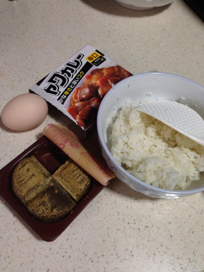 咖哩炒飯的做法 步骤6
