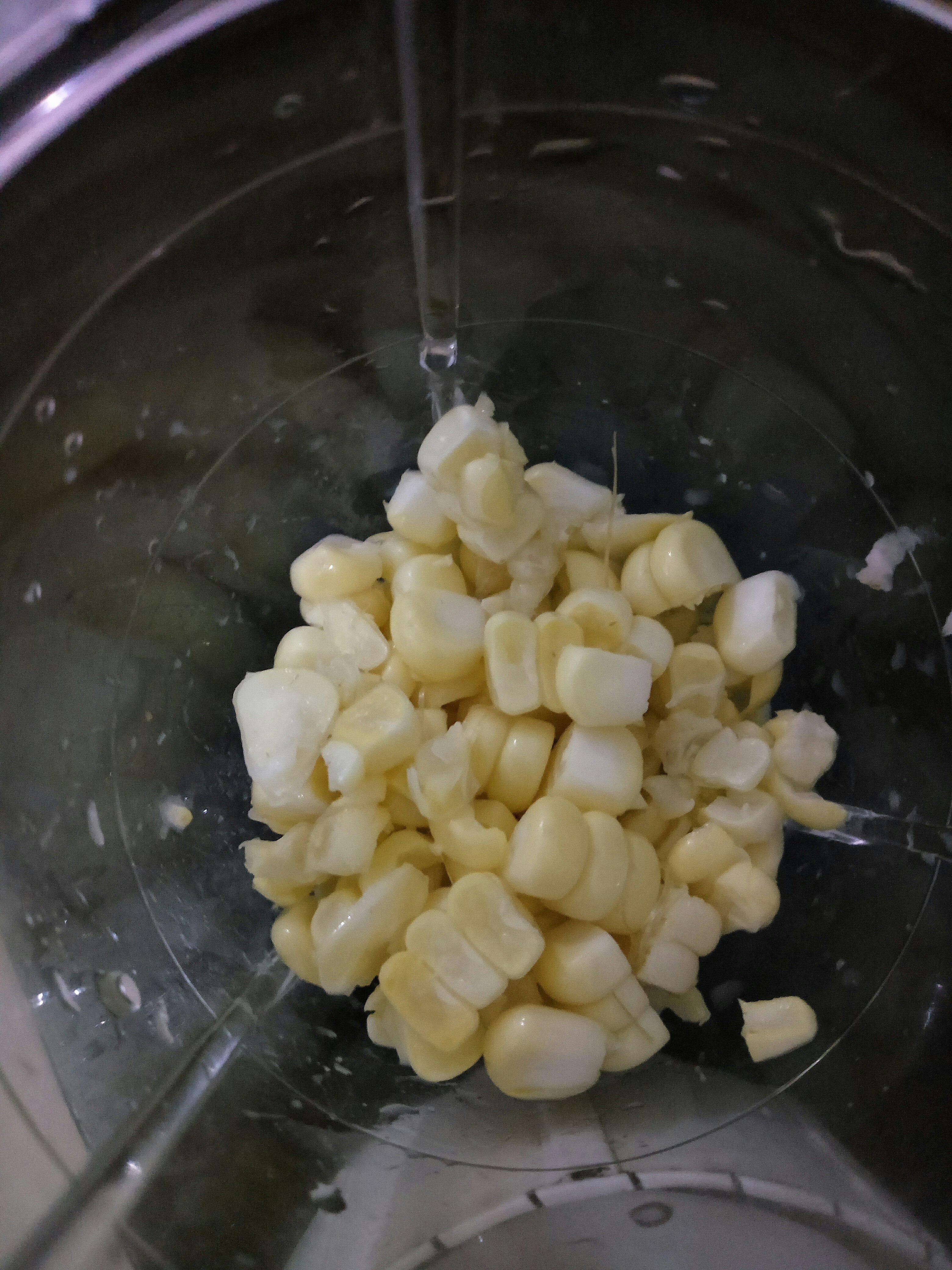寶寶輔食之玉米紅棗粥的做法 步骤2
