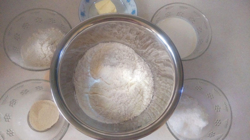 萌萌噠日式牛奶捲（湯種）的做法 步骤3