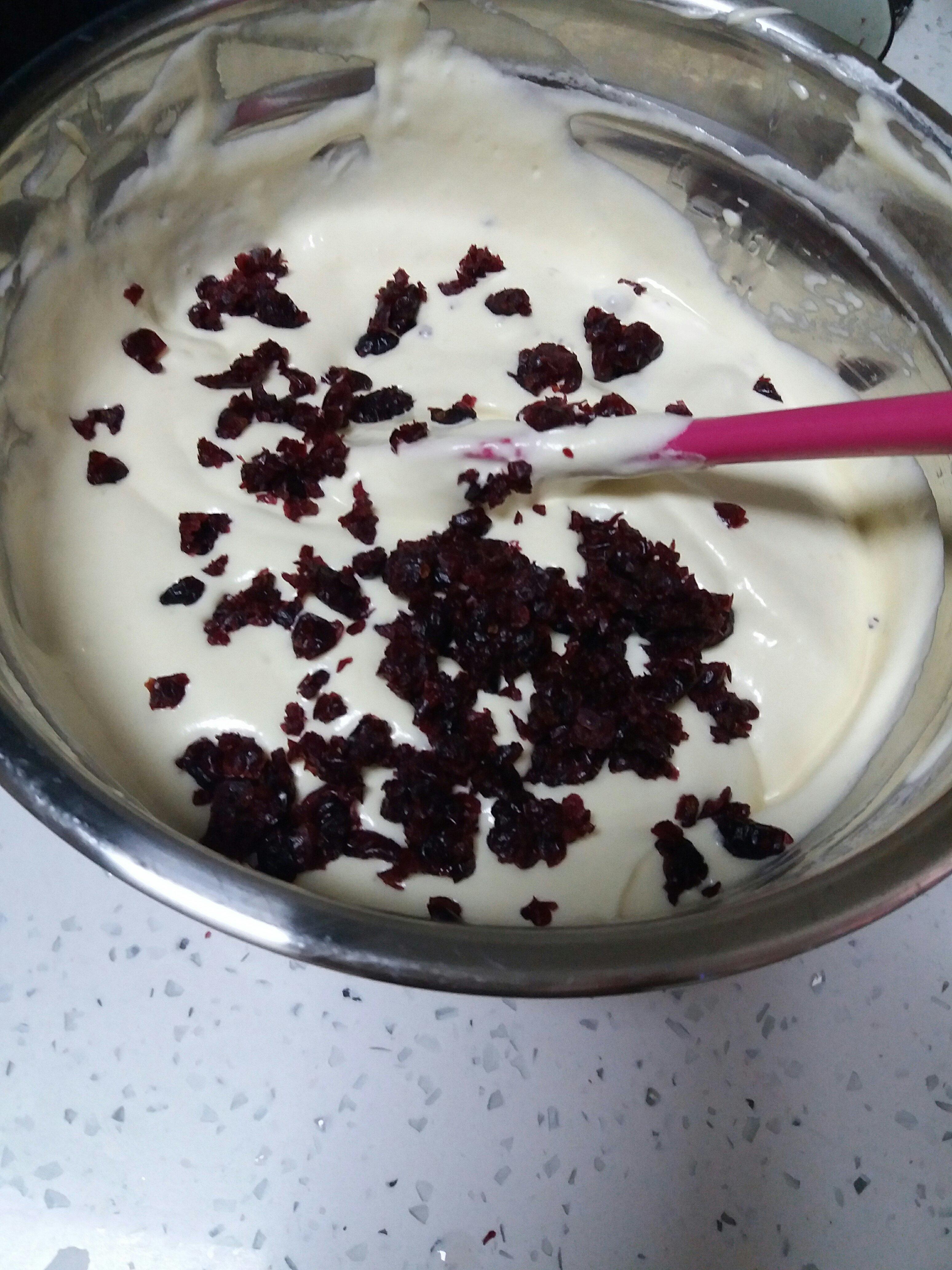 蔓越莓戚風蛋糕（好吃不開裂）的做法 步骤10