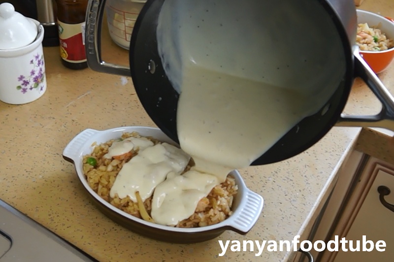 海鮮焗飯 Seafood Fried Rice with Cheesy Topping的做法 步骤5