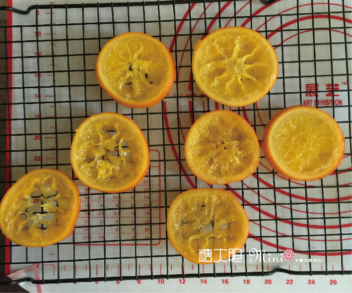 香橙慕斯（蛋奶醬版）——有鮮橙味、冰淇淋味的慕斯的做法 步骤5