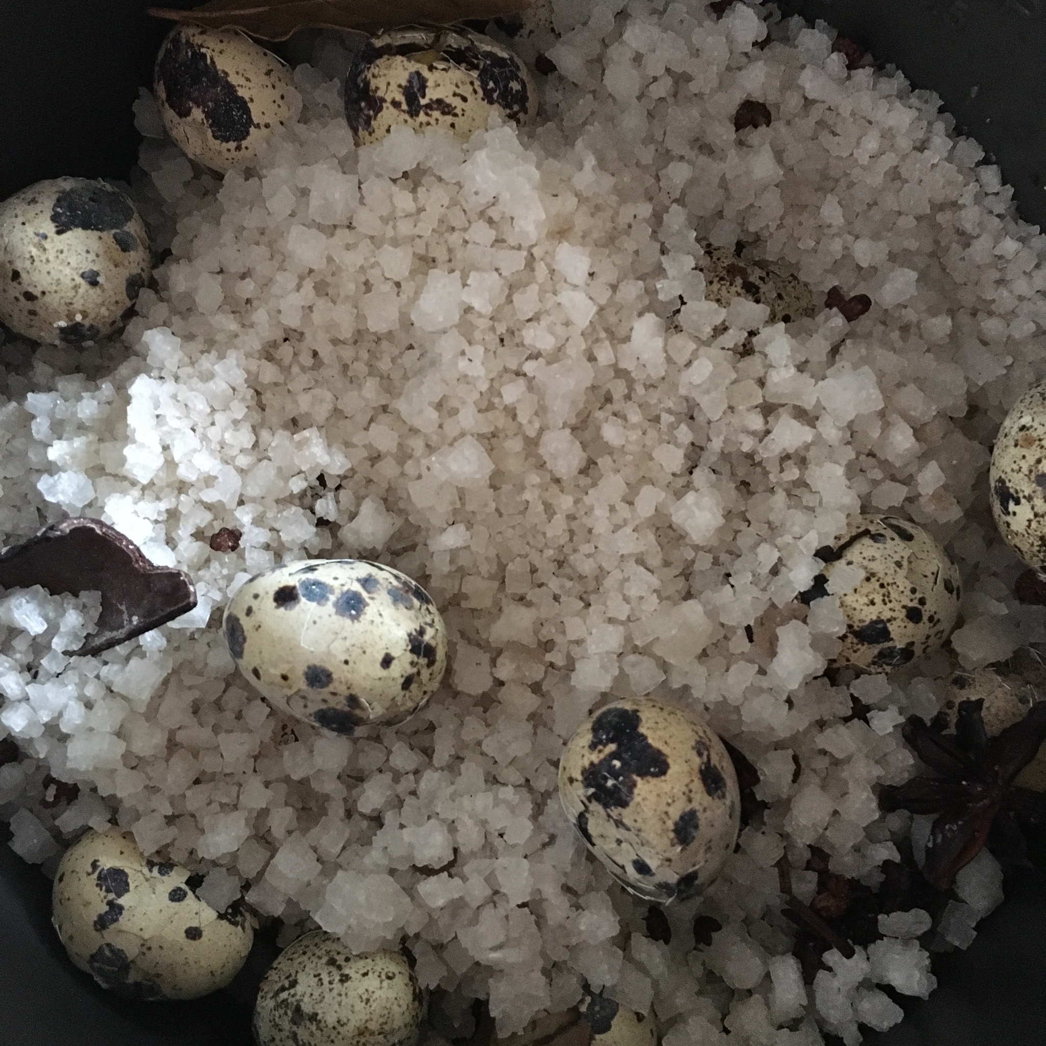 鹽焗鵪鶉蛋（電飯鍋）的做法 步骤2
