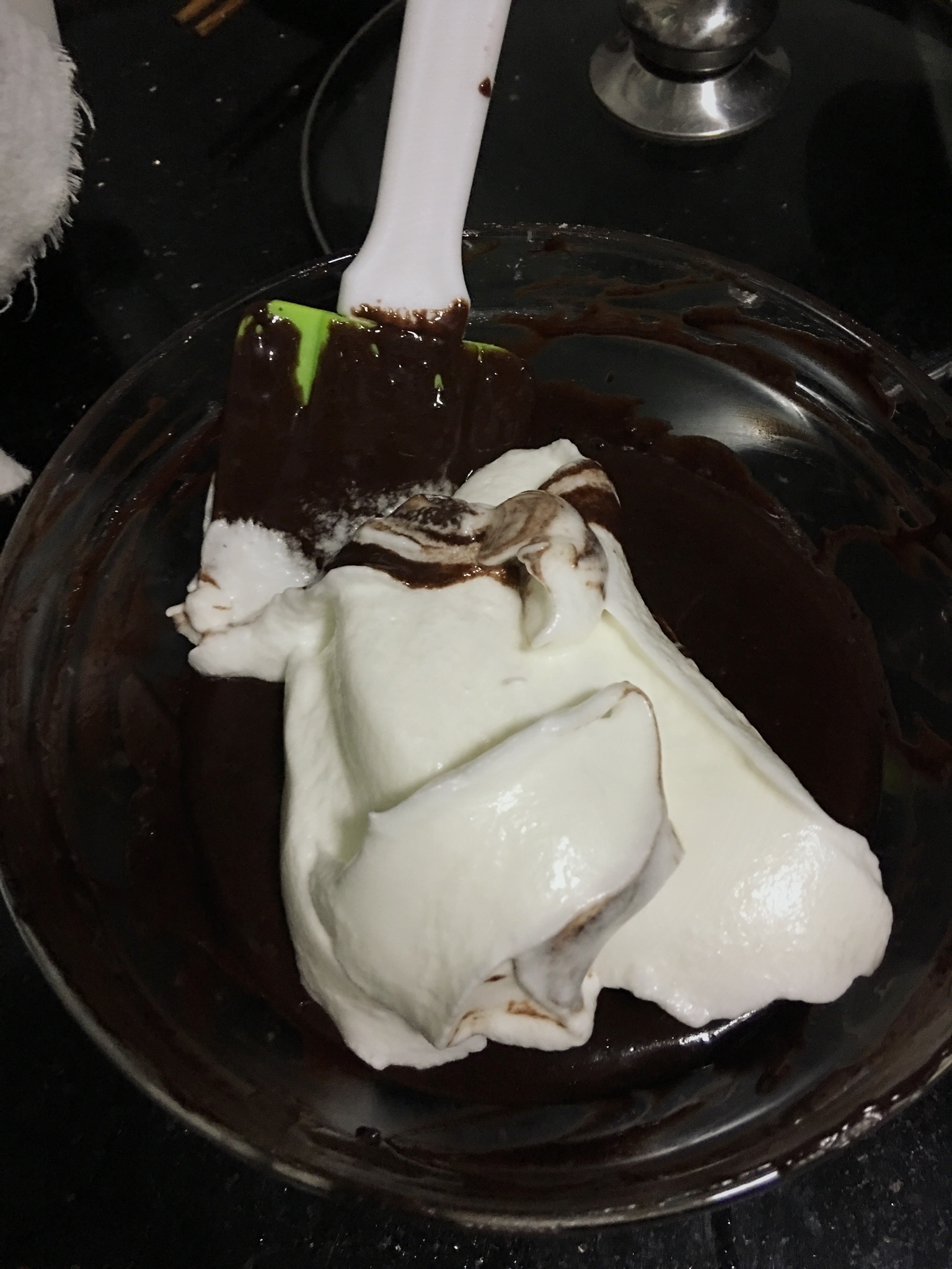 巧克力岩漿蛋糕的做法 步骤7
