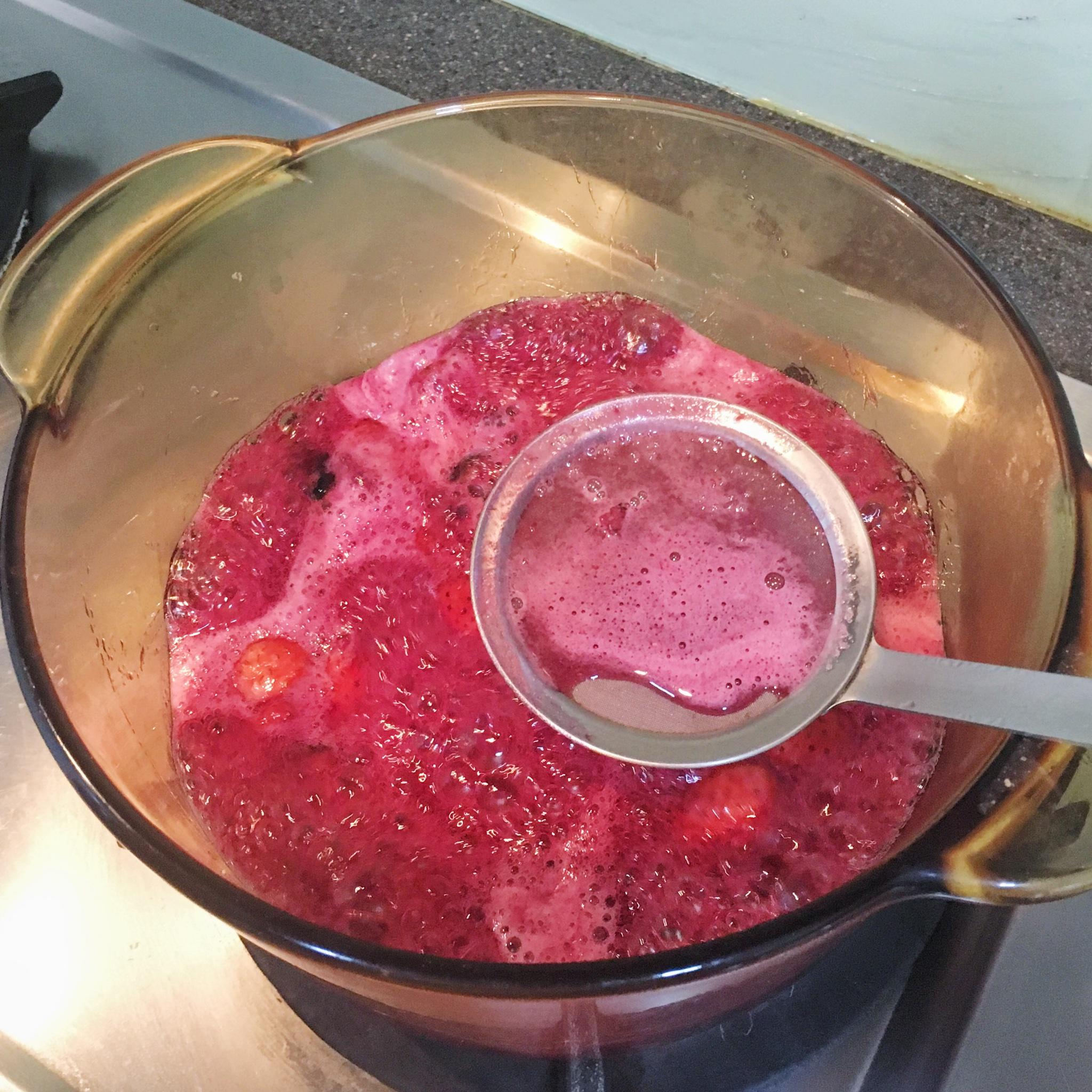 草莓藍莓果醬的做法 步骤6
