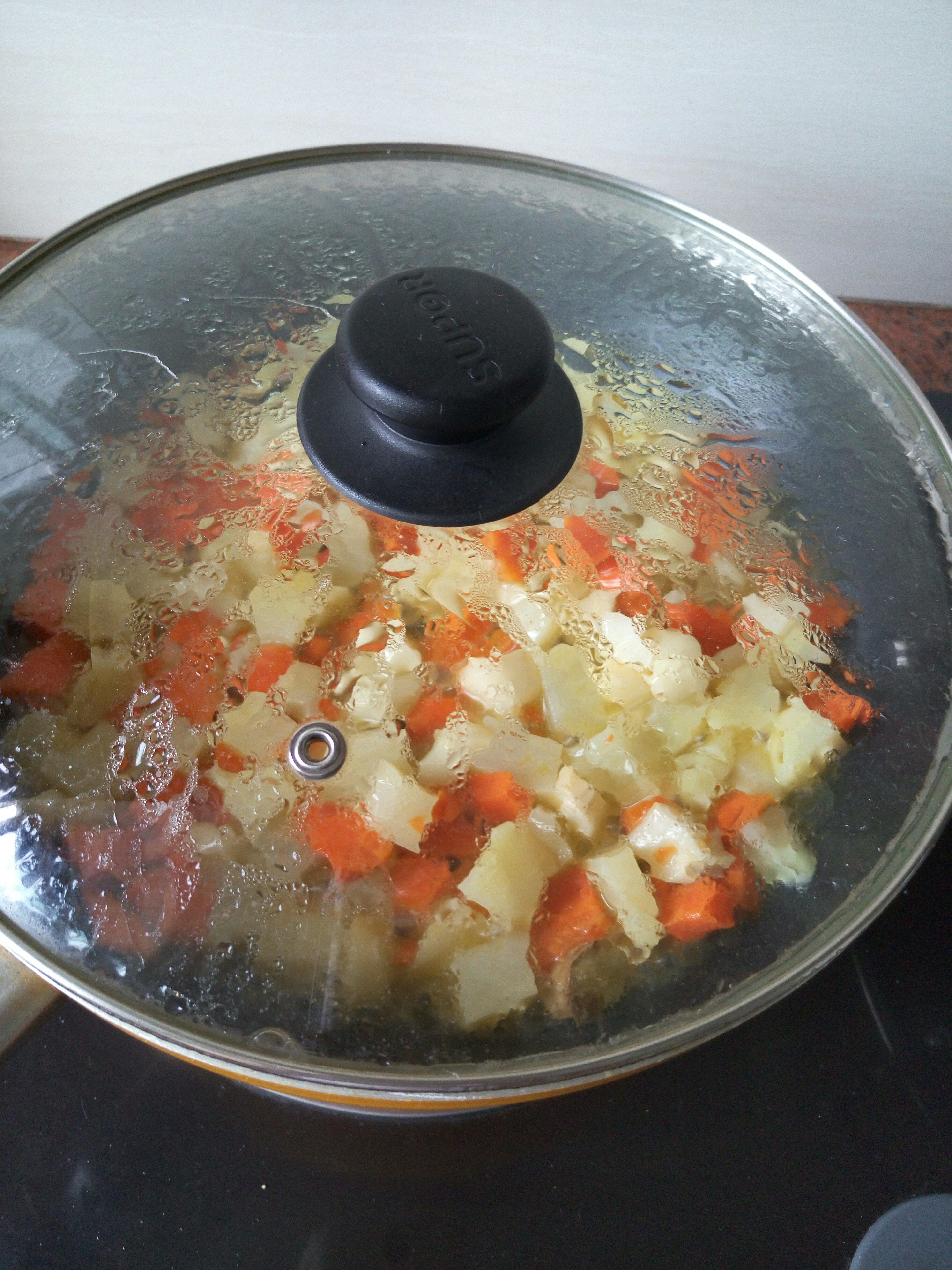 土豆雞肉芝士焗飯的做法 步骤3