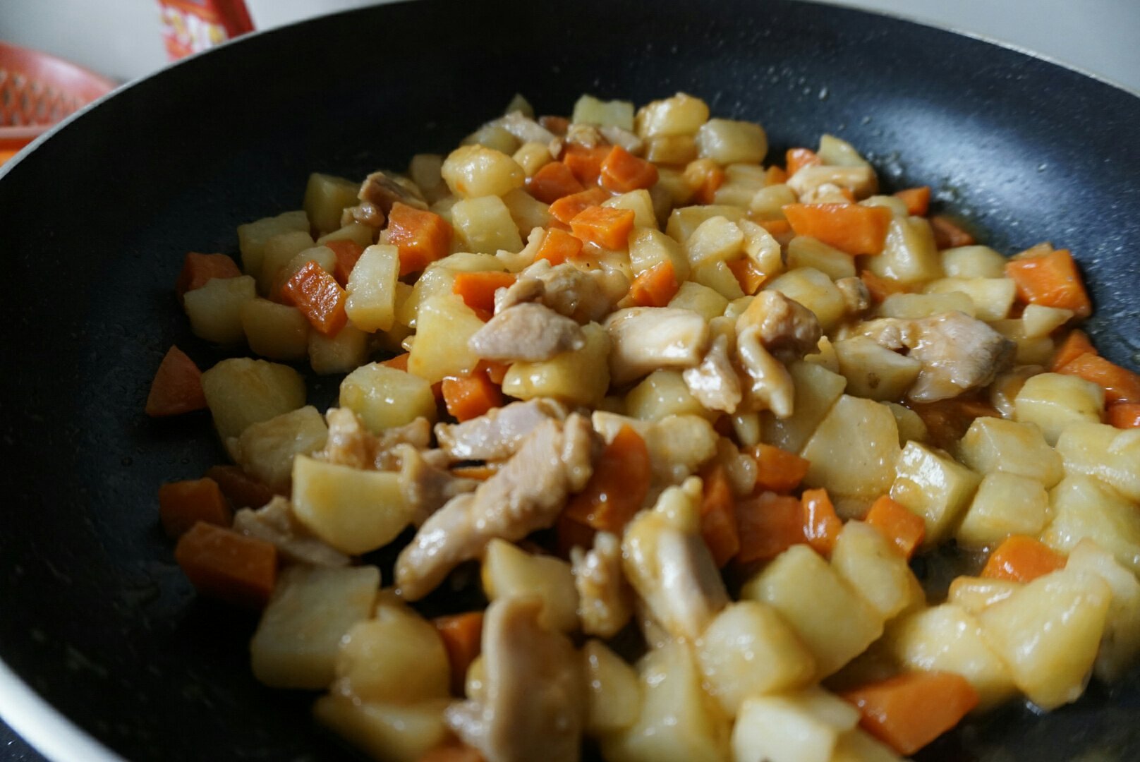 土豆雞肉芝士焗飯的做法 步骤4