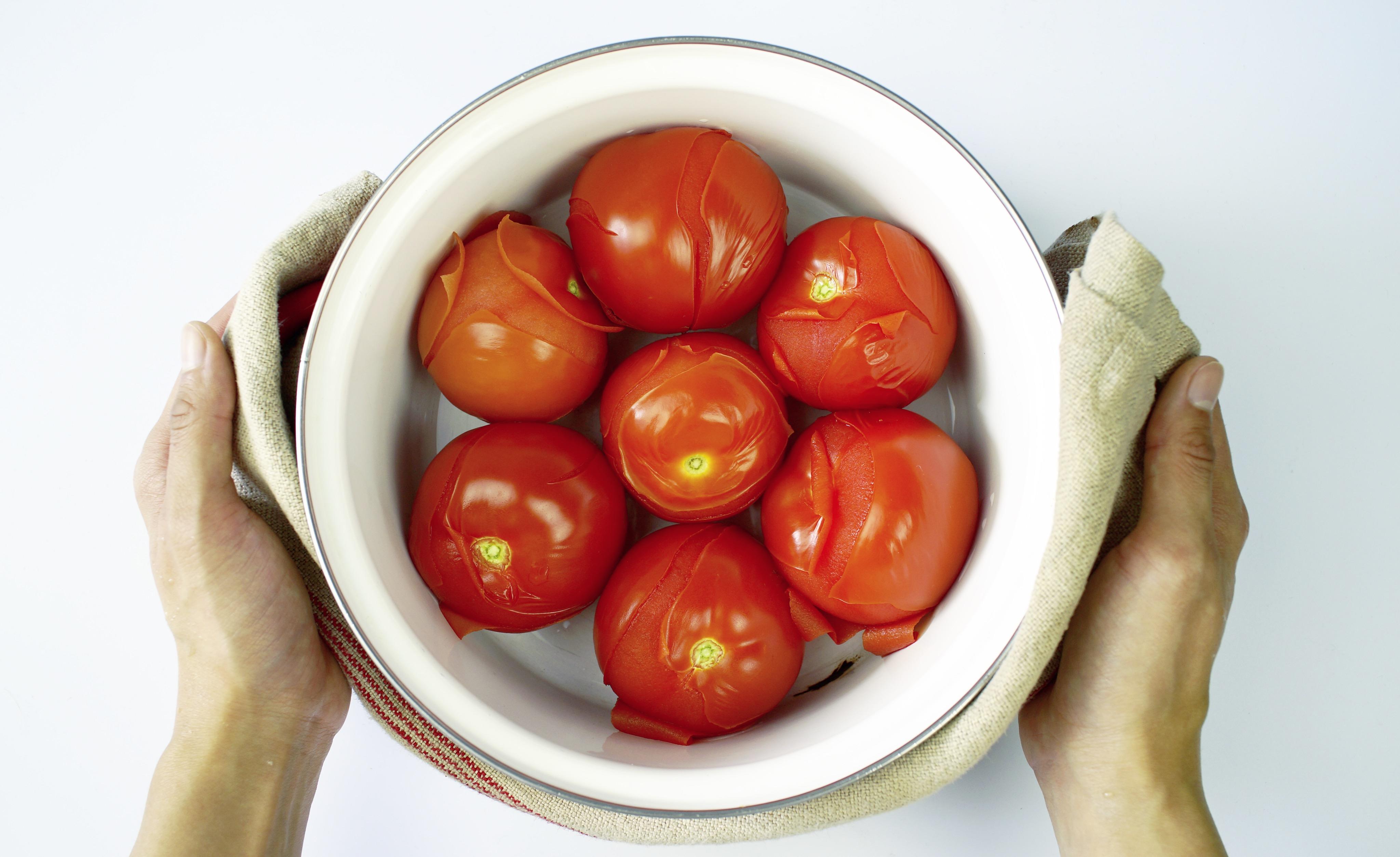番茄焗蛋Shakshuka，一家人的週末brunch的做法 步骤1