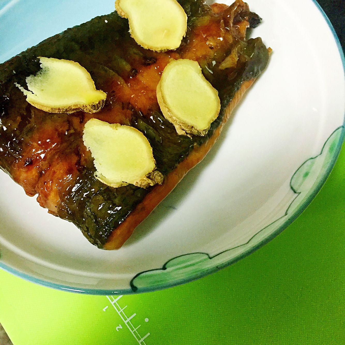 蒲燒鰻魚拌黃瓜的做法 步骤2