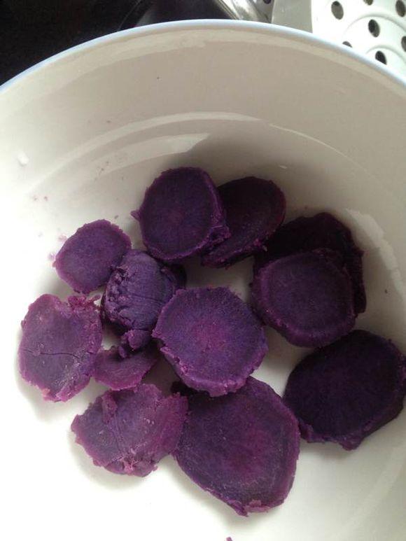 紫薯豆沙糯米餈的做法 步骤2