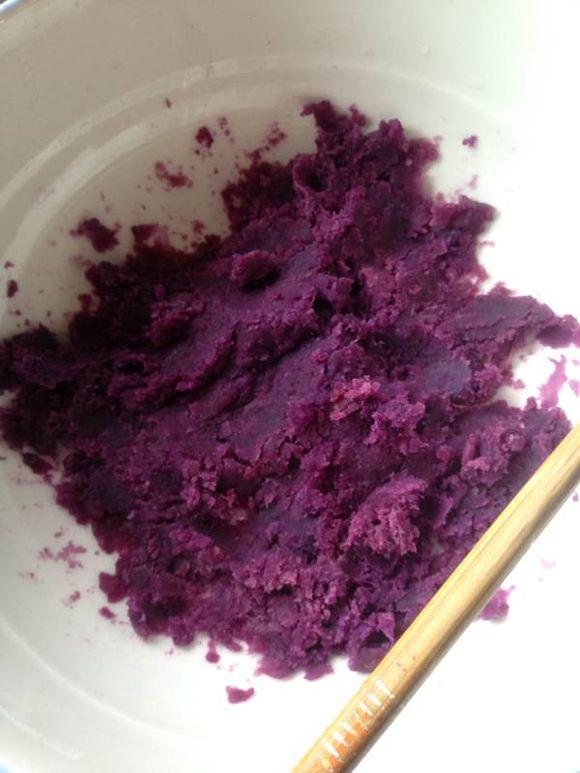 紫薯豆沙糯米餈的做法 步骤3