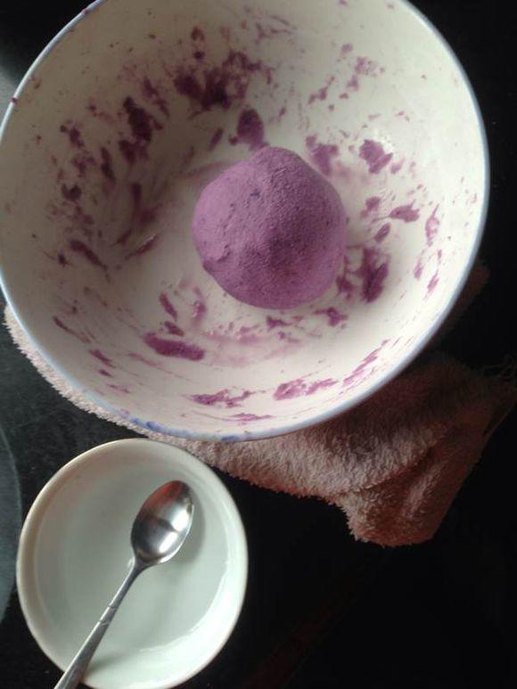 紫薯豆沙糯米餈的做法 步骤5