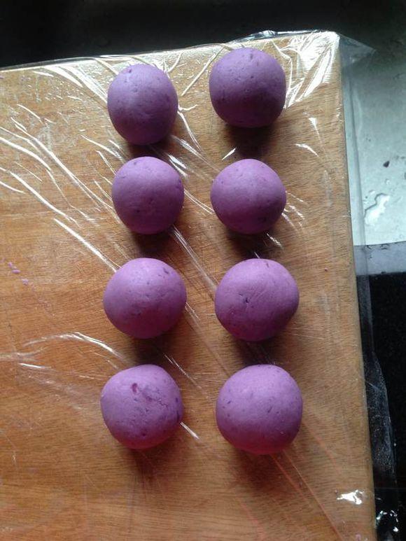 紫薯豆沙糯米餈的做法 步骤11