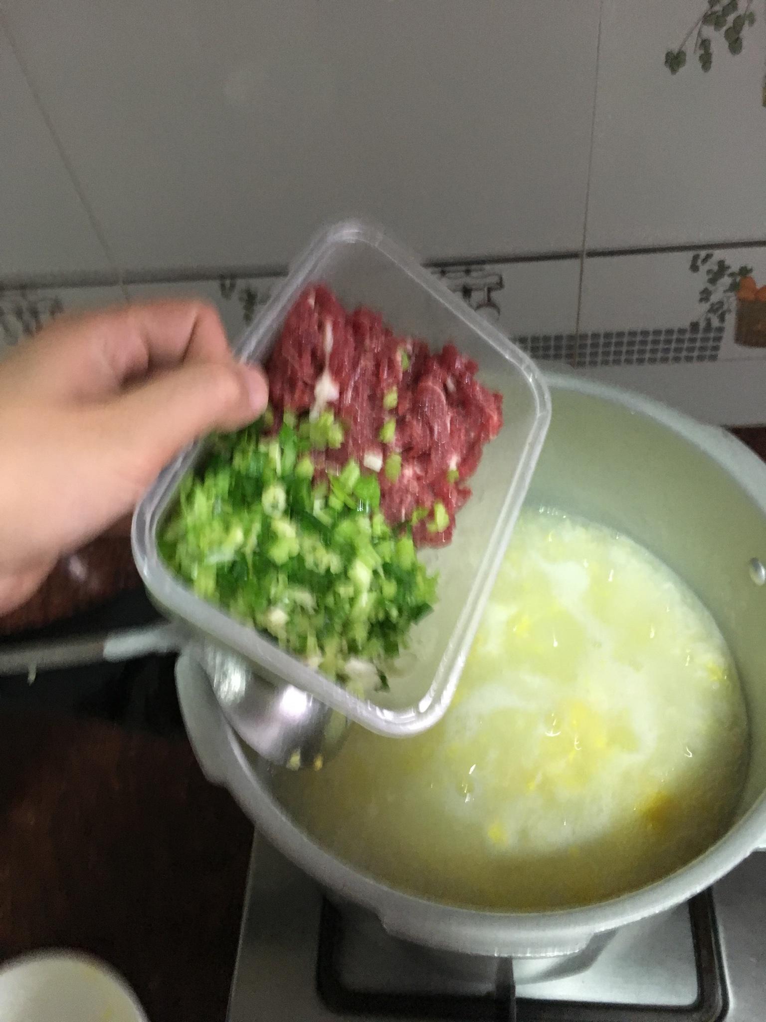 雞蛋牛肉粥的做法 步骤4