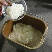 麪包機做麪包的方法--大米麪包的做法 步骤3