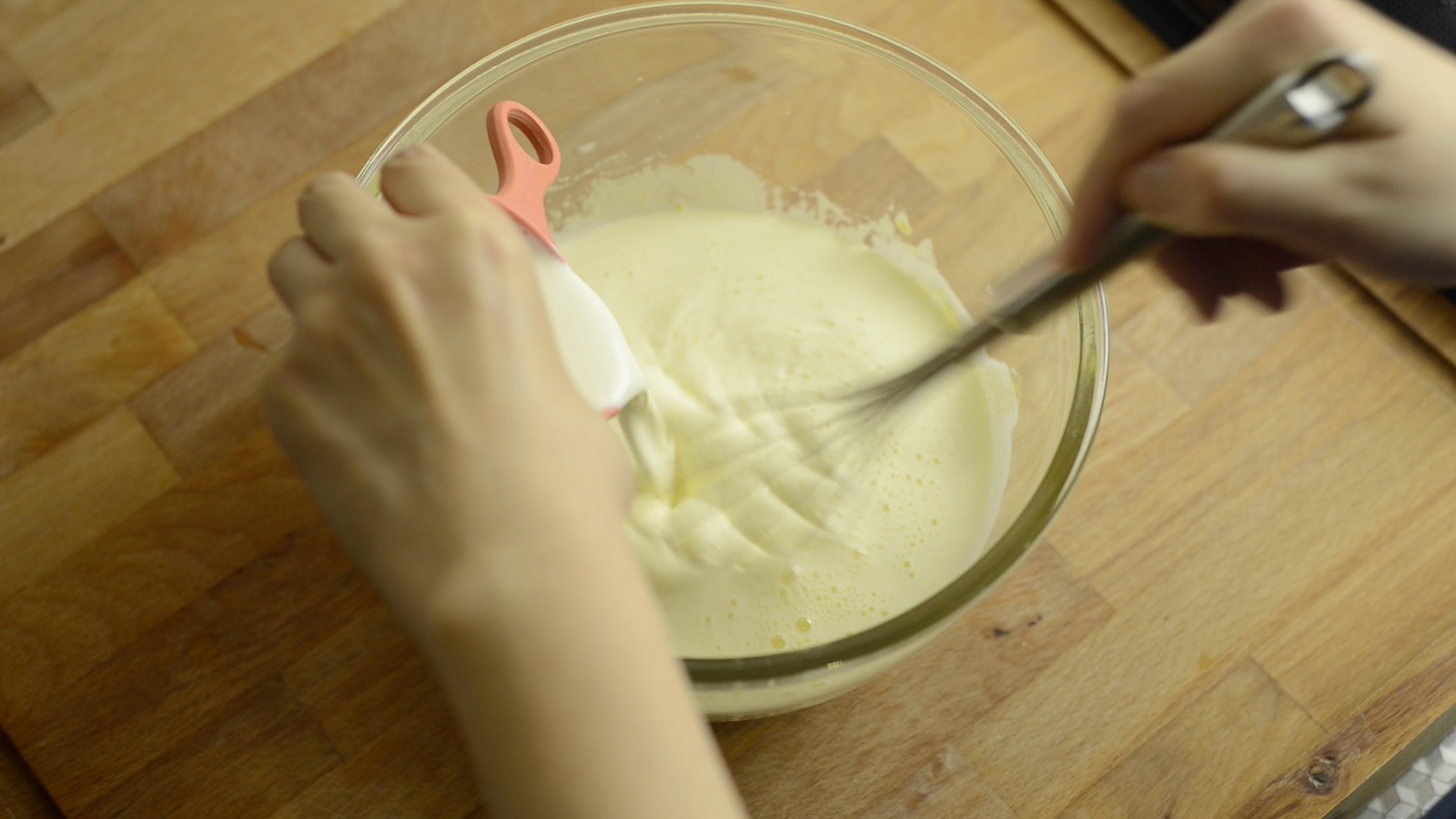 基礎牛奶香草冰激凌和幾種口味的應用的做法 步骤2