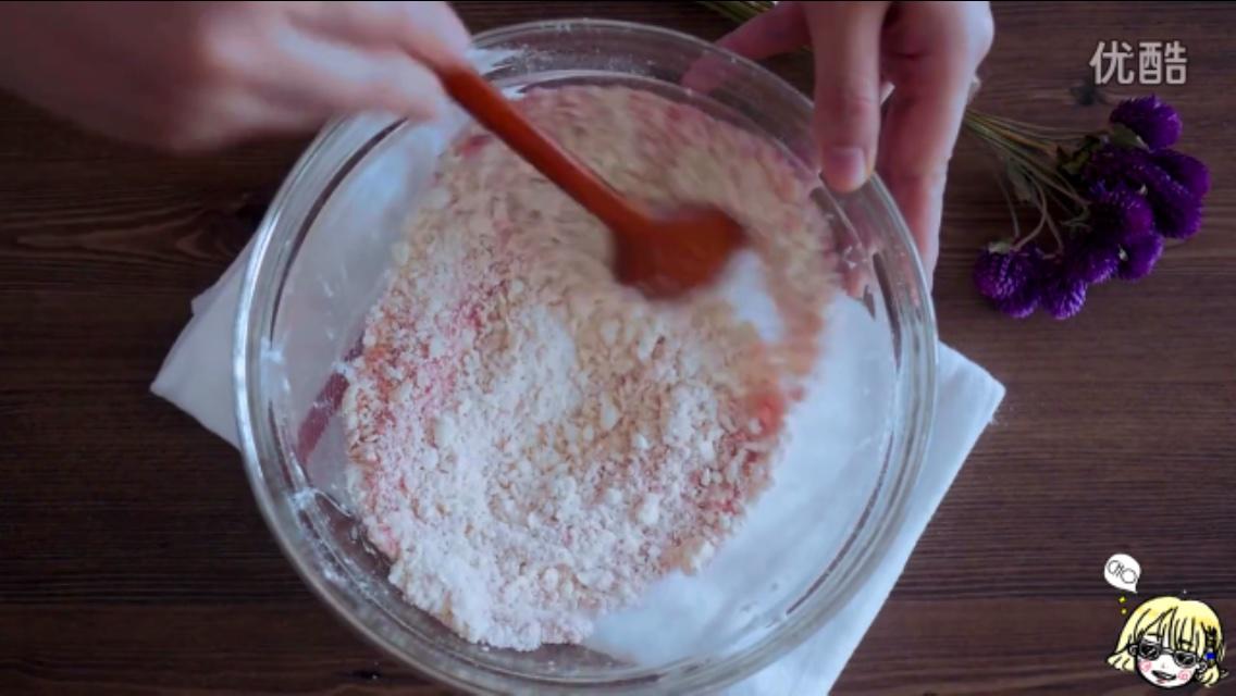 【沒有烤箱微波爐的福音】櫻花草莓司康餅的做法 步骤6