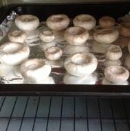 烤蘑菇的做法 步骤1