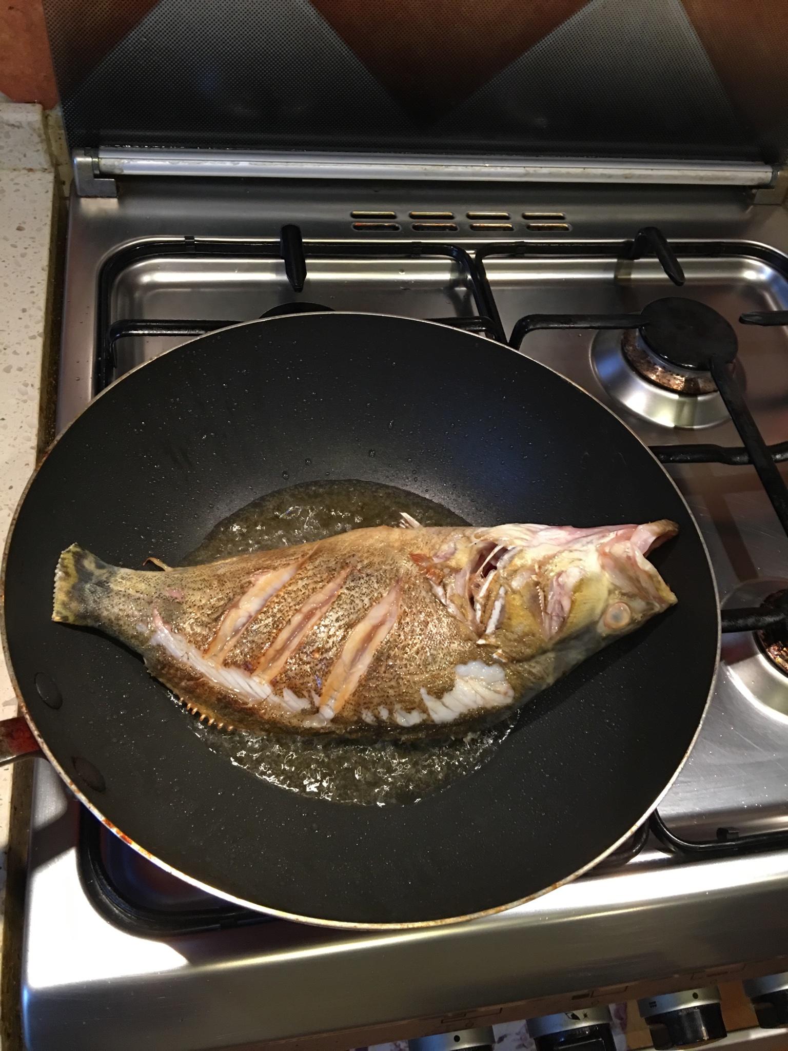 紅燒鱖魚的做法 步骤5