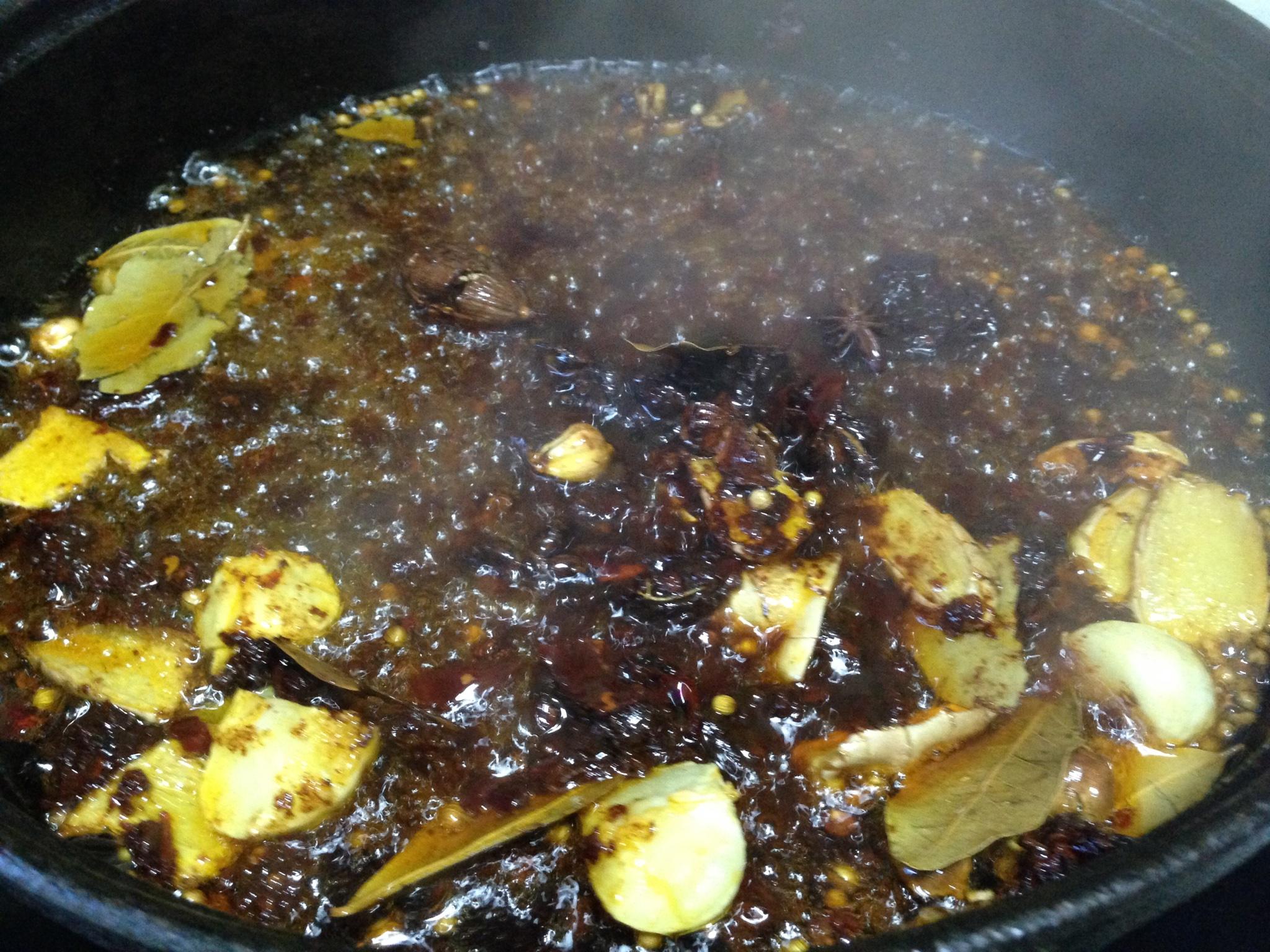 紅燒牛肉豌豆麪的做法 步骤3
