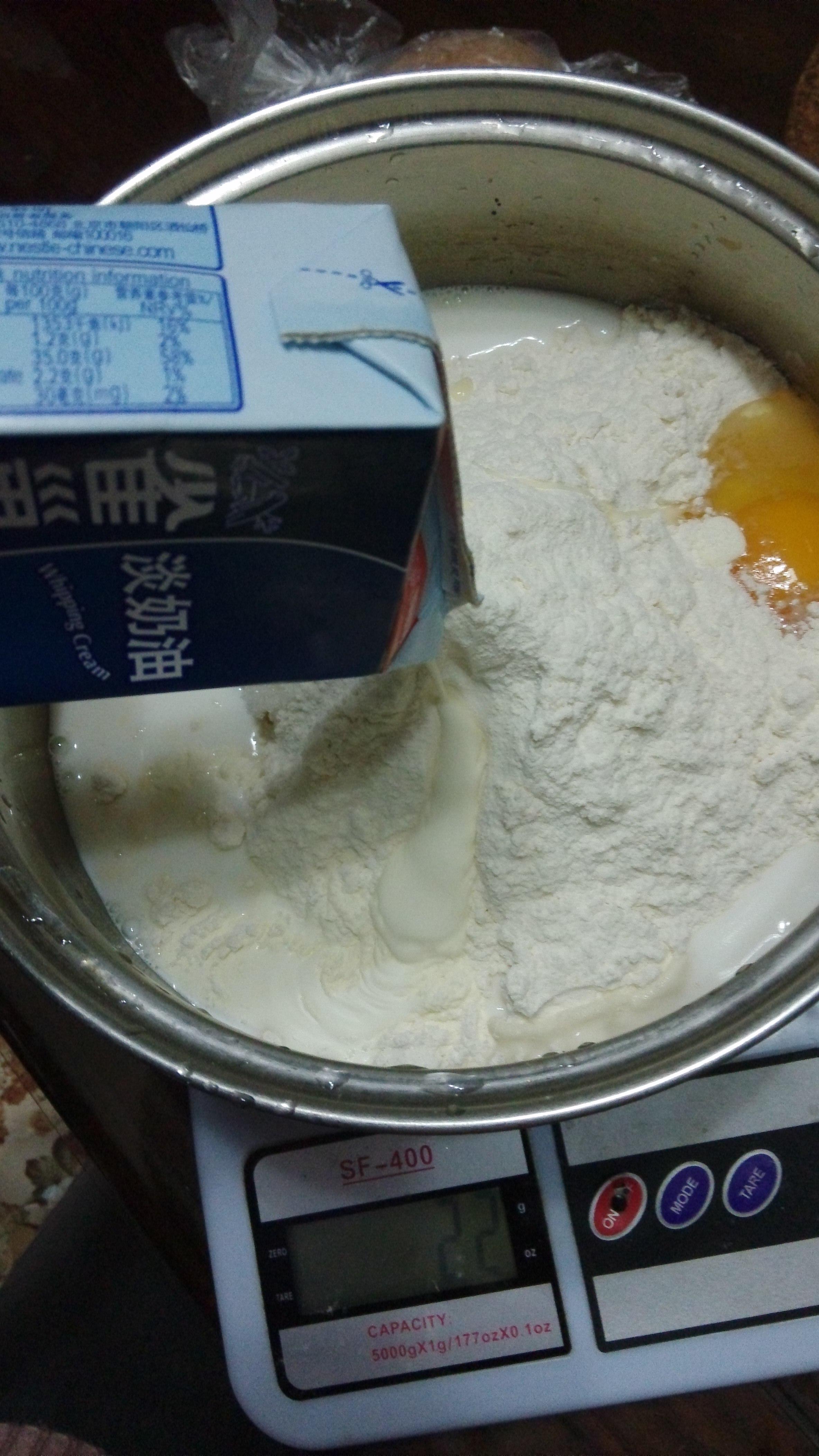 慢慢發酵的美味：醇奶中種吐司的做法 步骤1