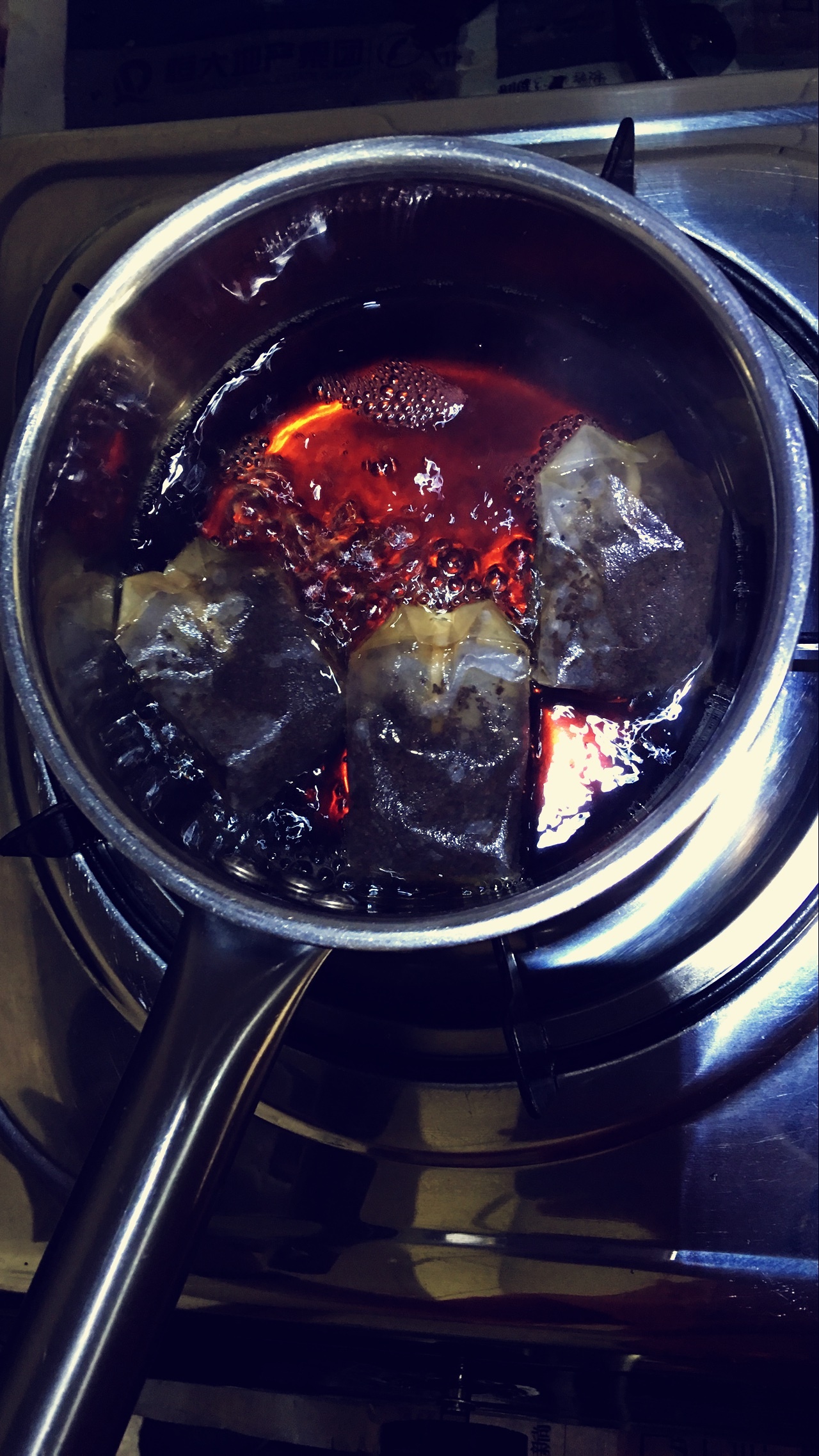 黑糖紅茶拿鐵(奶茶）的做法 步骤1