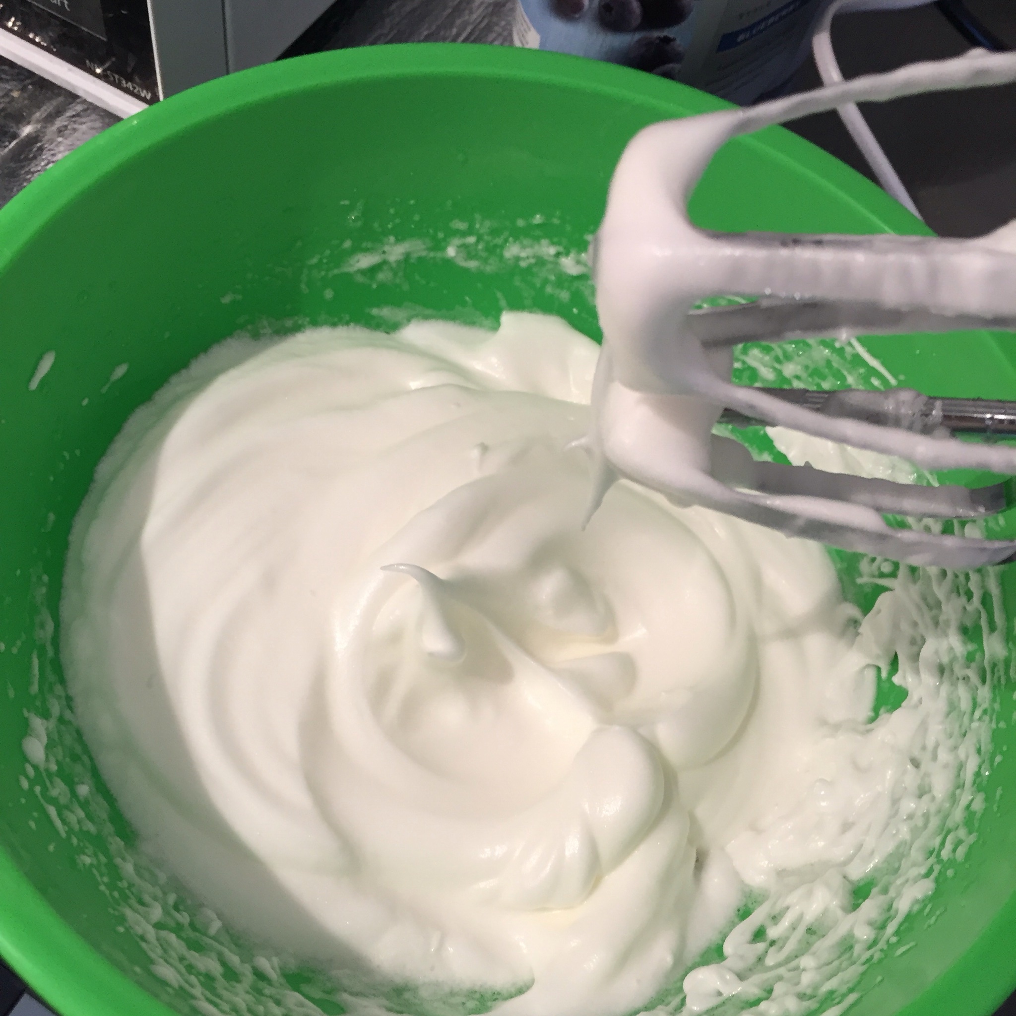 酸奶輕乳蛋糕的做法 步骤10