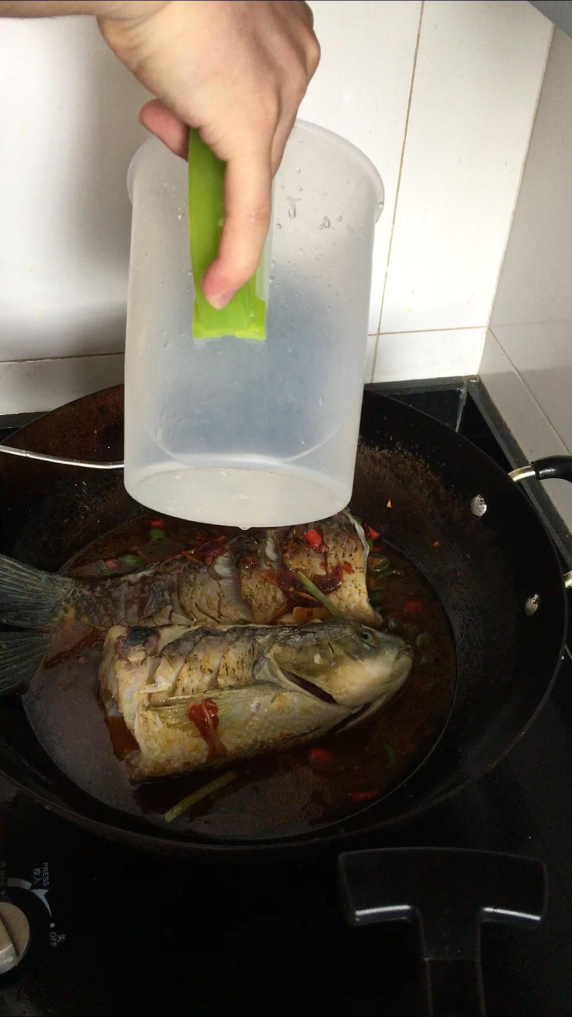 川味紅燒魚的做法 步骤11