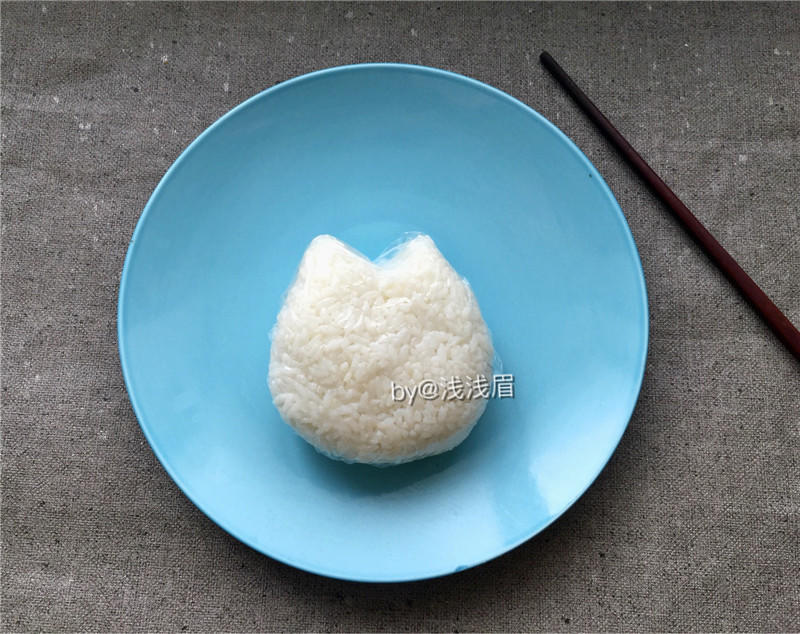 貓頭鷹飯糰的做法 步骤3