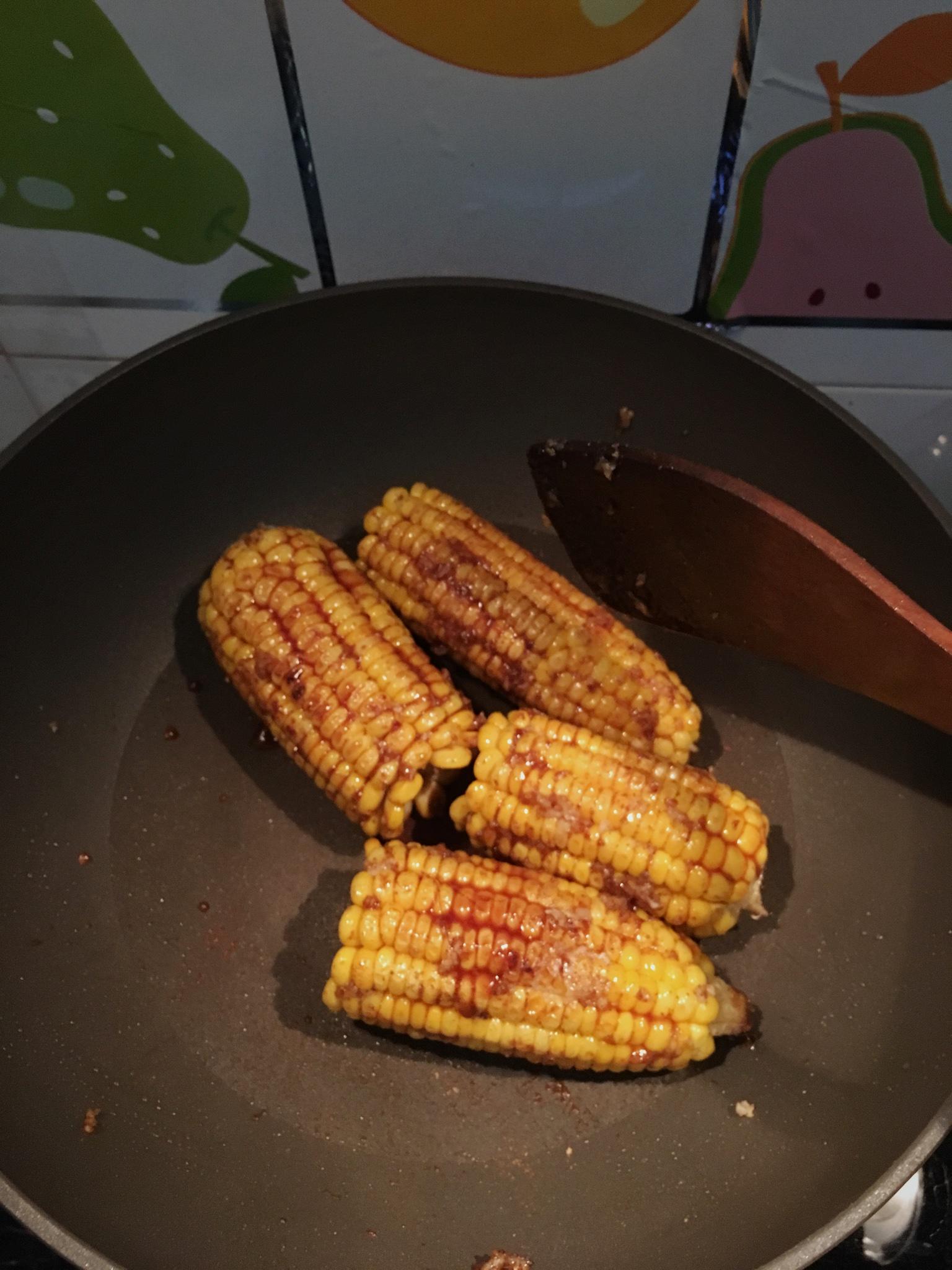 烤玉米（不粘鍋版）的做法 步骤5