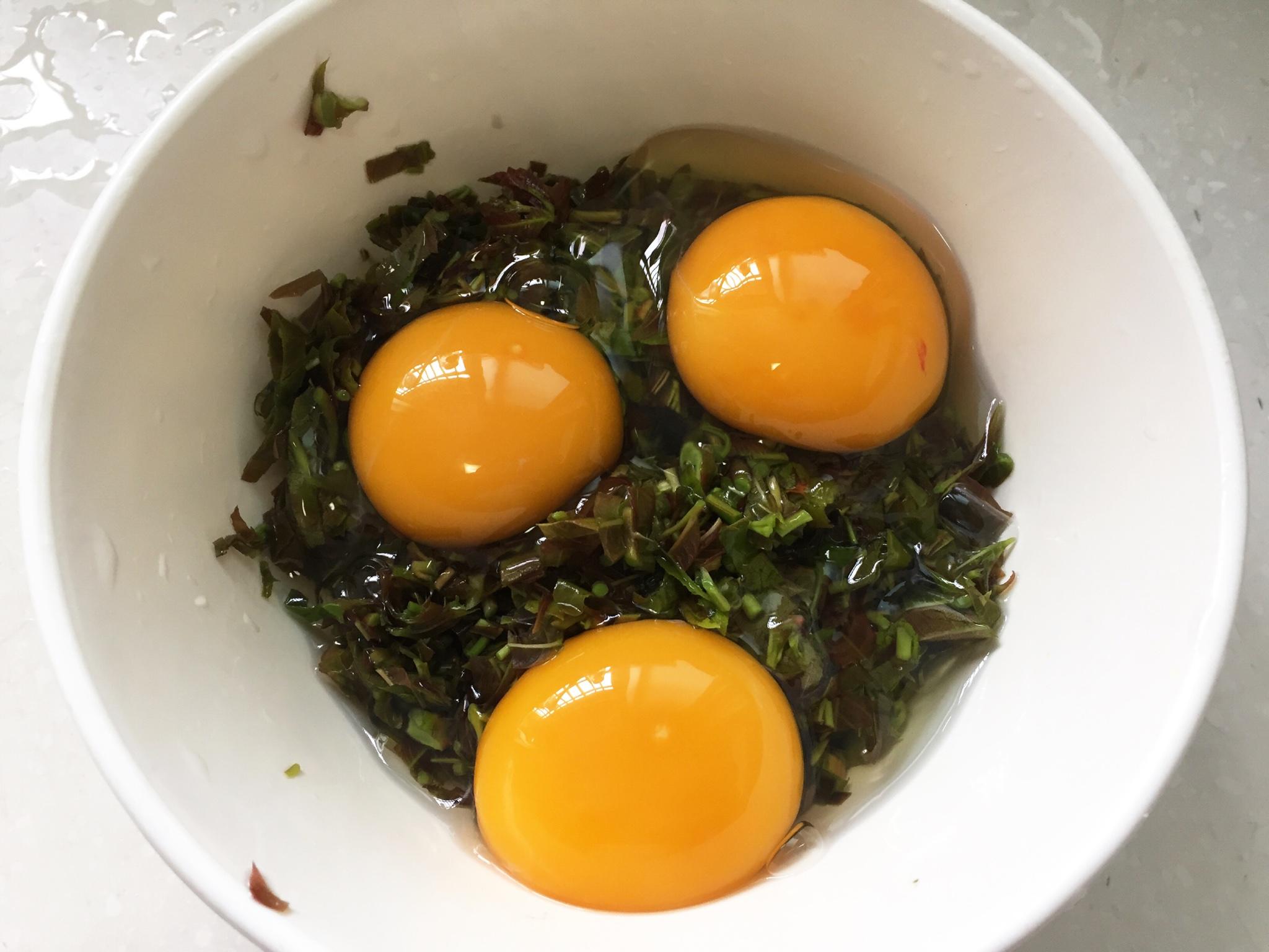 香椿頭煎雞蛋的做法 步骤4